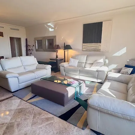 شقة Luxury 3br In Aloha Golf - Large Terrace & Pool ماربيا