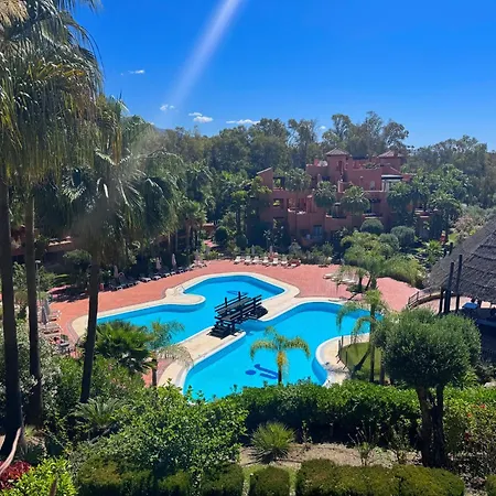 شقة Luxury 3br In Aloha Golf - Large Terrace & Pool
