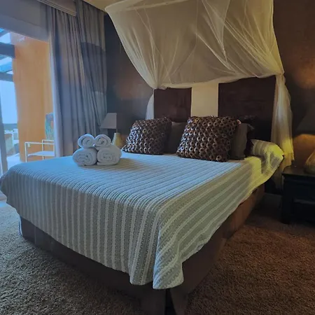 Luxury 3br In Aloha Golf - Large Terrace & Pool شقة ماربيا