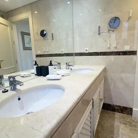 Luxury 3br In Aloha Golf - Large Terrace & Pool