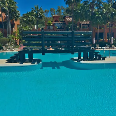 Luxury 3br In Aloha Golf - Large Terrace & Pool *
