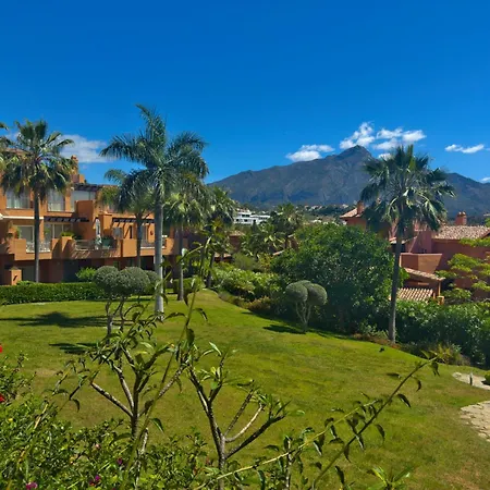 شقة Luxury 3br In Aloha Golf - Large Terrace & Pool