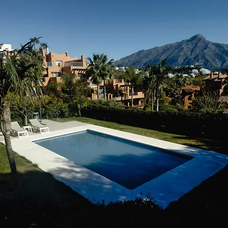 Luxury 3br In Aloha Golf - Large Terrace & Pool