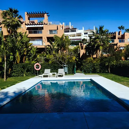 Luxury 3br In Aloha Golf - Large Terrace & Pool *